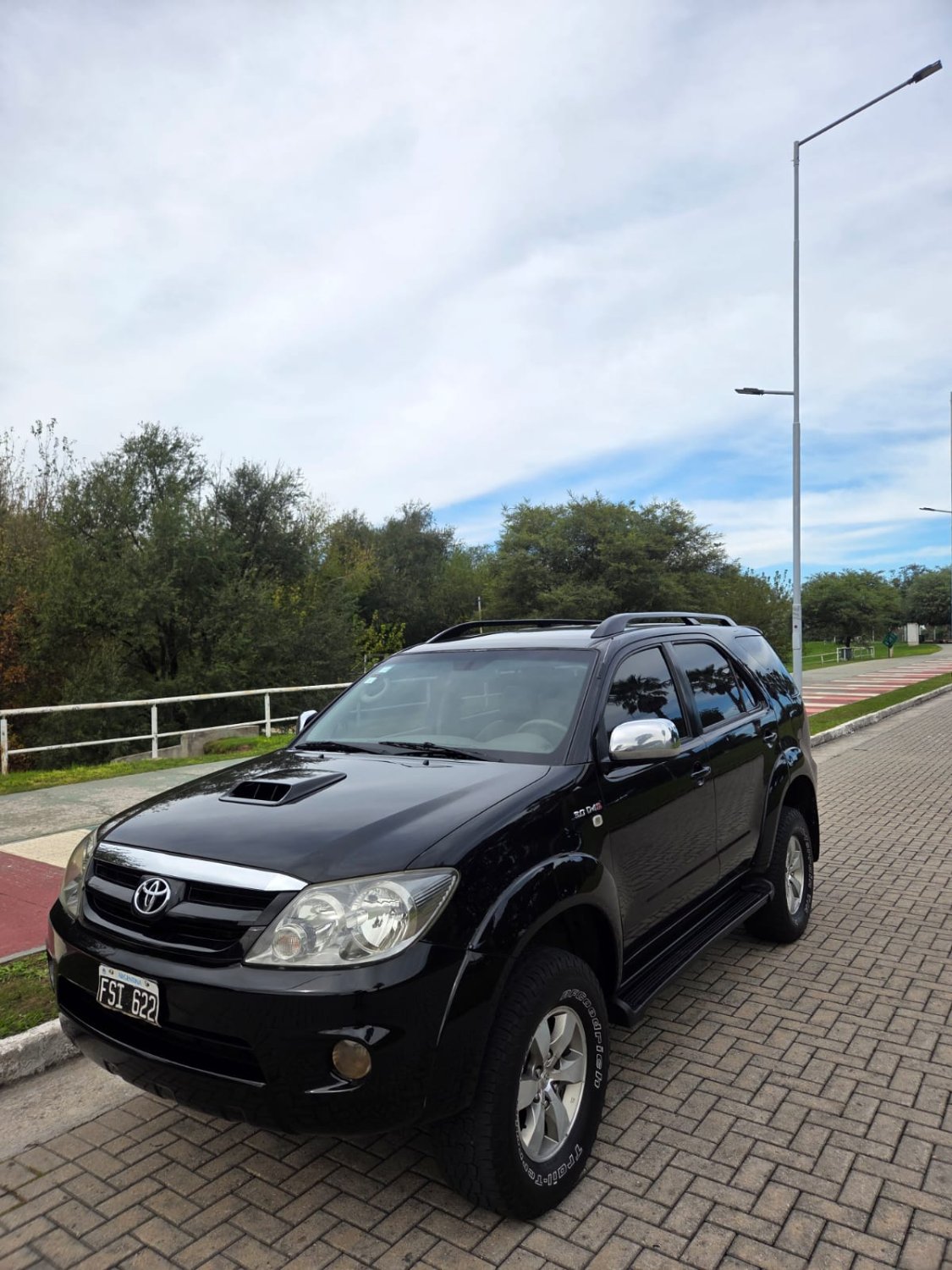 Toyota SW4 Srv 4x4 AT